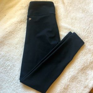 Fabletics High Waisted Powerhold Black Leggings XS